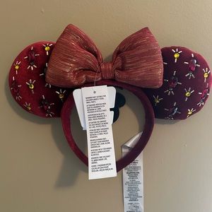 NWT Red Velvet Minnie Ears